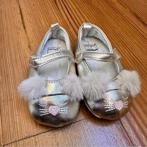 Carters gold cat pom pom cloth mary janes SIZE 9-12m